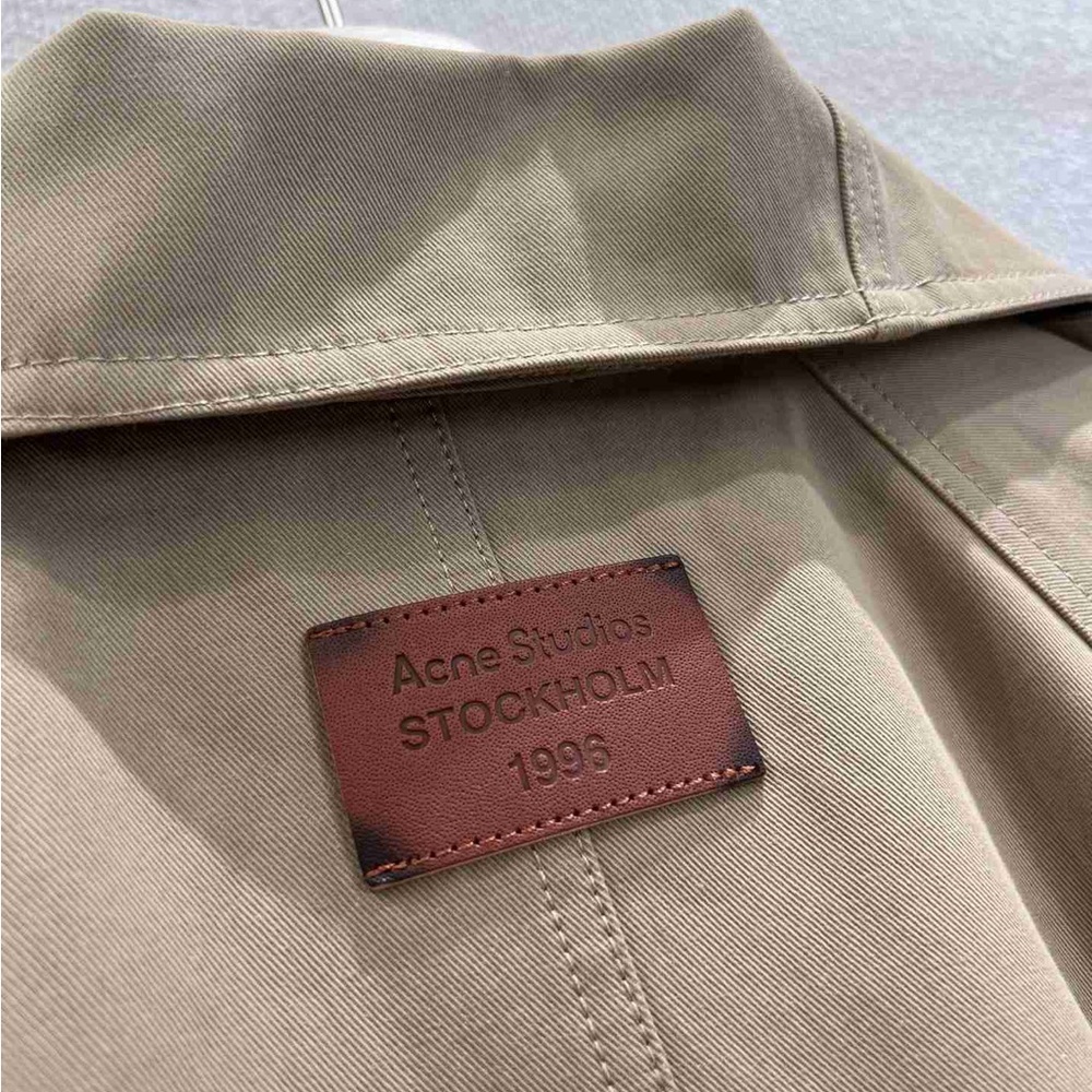 Acne Studios Cropped Trench Coat Khaki - Double Breasted Short Trench Jacket - Picture 7 of 7